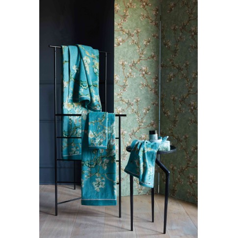 Bath towel 70x140 Almond Blossom, Beddinghouse x Van Gogh Museum®