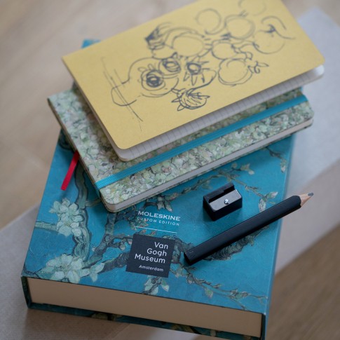 Gift box sketchbook & cahier, Moleskine x Van Gogh Museum®