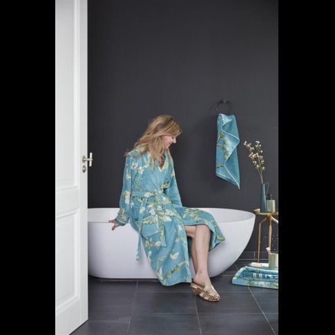 Bathrobe Almond Blossom, Beddinghouse x Van Gogh Museum
