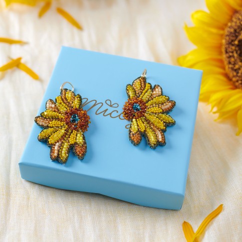 Van Gogh PatchArt pendientes Los Girasoles, de Miccy’s