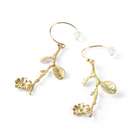 Van Gogh Earrings with blossom branch, by Ellen Beekmans