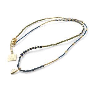 Van Gogh Collar Adventurous Irises, A Beautiful Story