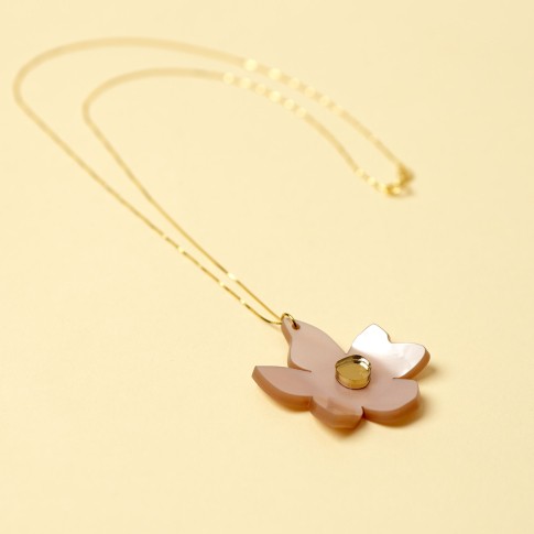 Collar chapado en oro con colgante rosa Almendro en flor efecto nácar Van Gogh