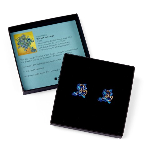 Porseleinen oorstekers met bladgoud, Van Gogh Irissen